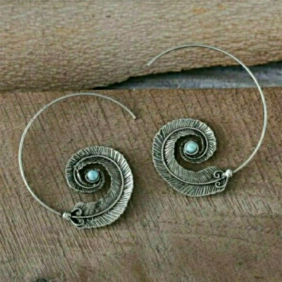 Boho Hoop Earrings Silver Turquoise Feather Spiral Southwestern  NWT - Picture 3 of 8